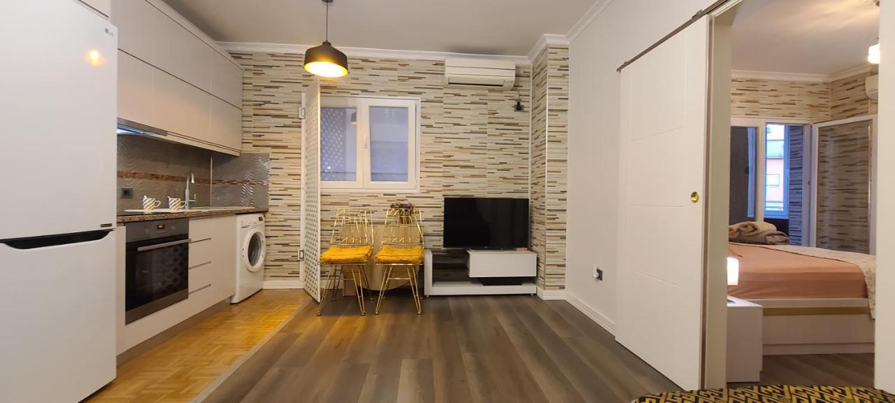 Oro Apartments Tirana Exterior photo